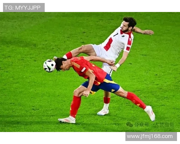 足球明星日常生活中的真实瞬间与精彩瞬间的完美结合 足球明星日常生活中的真实瞬间与精彩瞬间的完美结合